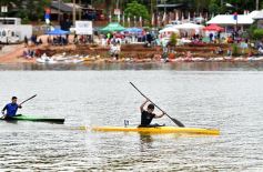 Foto de la galería: Club Río Paraná organizó la primera fecha del Campeonato Regional de canotaje