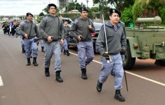 Foto de la galería: El Ejército celebró su aniversario en la cascada de la costanera