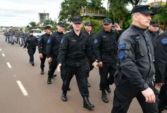 Foto de la galería: El Ejército celebró su aniversario en la cascada de la costanera
