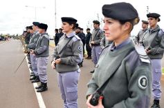 Foto de la galería: El Ejército celebró su aniversario en la cascada de la costanera