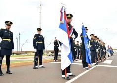 Foto de la galería: El Ejército celebró su aniversario en la cascada de la costanera