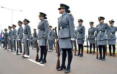 Foto de la galería: El Ejército celebró su aniversario en la cascada de la costanera