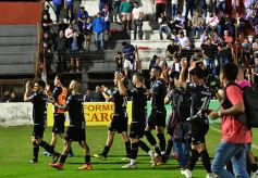 Foto de la galería: Tropezón de Guaraní en la primera final por el ascenso al Argentino A