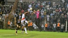 Foto de la galería: Tropezón de Guaraní en la primera final por el ascenso al Argentino A