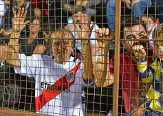 Foto de la galería: Tropezón de Guaraní en la primera final por el ascenso al Argentino A