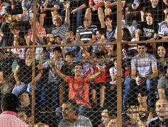 Foto de la galería: Tropezón de Guaraní en la primera final por el ascenso al Argentino A