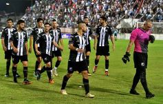 Foto de la galería: Tropezón de Guaraní en la primera final por el ascenso al Argentino A