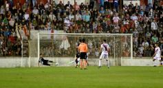 Foto de la galería: Tropezón de Guaraní en la primera final por el ascenso al Argentino A