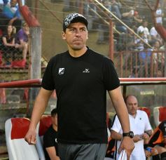 Foto de la galería: Tropezón de Guaraní en la primera final por el ascenso al Argentino A