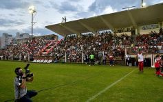 Foto de la galería: Tropezón de Guaraní en la primera final por el ascenso al Argentino A