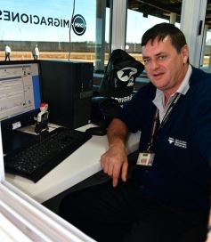 Foto de la galería: Ya habilitaron las nuevas casillas de Migraciones en el puente San Roque González