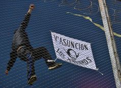 Foto de la galería: Guaraní puso el alma en la cancha, pero no le alcanzó: ascendió Central Norte al Federal A