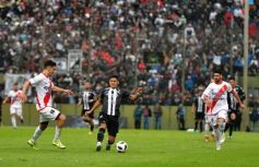 Foto de la galería: Guaraní puso el alma en la cancha, pero no le alcanzó: ascendió Central Norte al Federal A