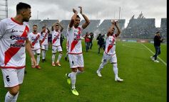 Foto de la galería: Guaraní puso el alma en la cancha, pero no le alcanzó: ascendió Central Norte al Federal A