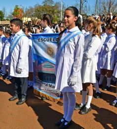 Foto de la galería: Día de la Bandera: “La Argentina será federal o no será”, proclamó Passalacqua junto a Urtubey en Candelaria