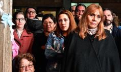 Foto de la galería: Emotiva ceremonia de promesa de lealtad a la Bandera en el Colegio del Carmen