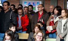 Foto de la galería: Emotiva ceremonia de promesa de lealtad a la Bandera en el Colegio del Carmen