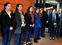 Foto de la galería: Emotiva ceremonia de promesa de lealtad a la Bandera en el Colegio del Carmen