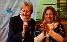 Foto de la galería: Emotiva ceremonia de promesa de lealtad a la Bandera en el Colegio del Carmen