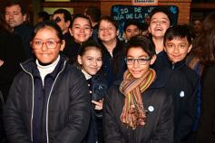 Foto de la galería: Emotiva ceremonia de promesa de lealtad a la Bandera en el Colegio del Carmen