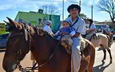 Foto de la galería: Postales del desfile cívico-militar en Candelaria
