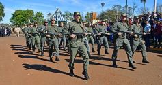 Foto de la galería: Postales del desfile cívico-militar en Candelaria