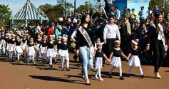 Foto de la galería: Postales del desfile cívico-militar en Candelaria