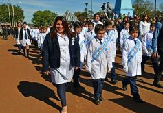Foto de la galería: Postales del desfile cívico-militar en Candelaria