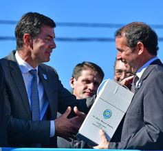 Foto de la galería: Postales del desfile cívico-militar en Candelaria