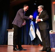 Foto de la galería: El Tribunal Electoral entregó los diplomas a los candidatos electos el pasado 2 de junio