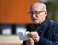 Foto de la galería: La EBY inauguró la escultura “Ñañuã” en Posadas