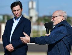 Foto de la galería: La EBY inauguró la escultura “Ñañuã” en Posadas