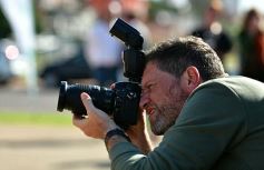 Foto de la galería: La EBY inauguró la escultura “Ñañuã” en Posadas