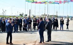 Foto de la galería: La EBY inauguró la escultura “Ñañuã” en Posadas