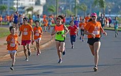 Foto de la galería: Hubo más de 700 participantes en la Maratón Solidaria por los 51 años de Energía de Misiones