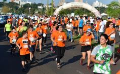 Foto de la galería: Hubo más de 700 participantes en la Maratón Solidaria por los 51 años de Energía de Misiones