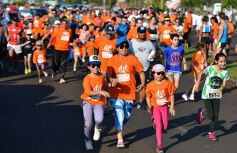 Foto de la galería: Hubo más de 700 participantes en la Maratón Solidaria por los 51 años de Energía de Misiones