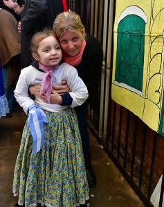 Foto de la galería: Emocionante acto por el Día de la Independencia en el Colegio del Carmen