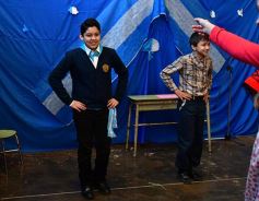 Foto de la galería: Emocionante acto por el Día de la Independencia en el Colegio del Carmen