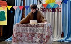 Foto de la galería: Emocionante acto por el Día de la Independencia en el Colegio del Carmen