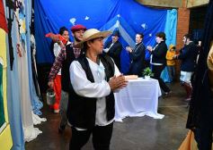 Foto de la galería: Emocionante acto por el Día de la Independencia en el Colegio del Carmen