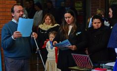 Foto de la galería: Emocionante acto por el Día de la Independencia en el Colegio del Carmen