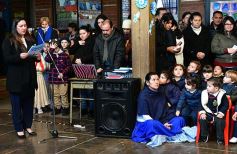 Foto de la galería: Emocionante acto por el Día de la Independencia en el Colegio del Carmen