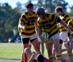 Foto de la galería: Tacurú derrotó a Centro y se aseguró un lugar para luchar por el ascenso a la zona Campeonato del Regional del NEA B