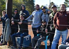 Foto de la galería: Tacurú derrotó a Centro y se aseguró un lugar para luchar por el ascenso a la zona Campeonato del Regional del NEA B