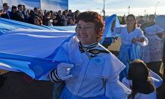 Foto de la galería: Acto por el Día de la Independencia en Garupá
