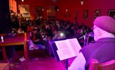 Foto de la galería: Peña Misionero y Guaraní: Julián Zini y Joselo en el escenario