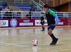 Foto de la galería: Arrancó con todo el campeonato de Fútbol por el 10º Aniversario del Hogar de Día de Posadas