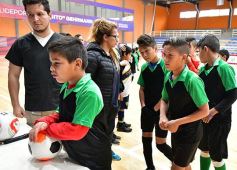 Foto de la galería: Arrancó con todo el campeonato de Fútbol por el 10º Aniversario del Hogar de Día de Posadas