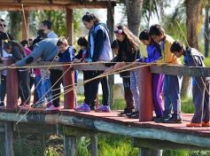 Foto de la galería: Niños del Hogar de Día disfrutaron de una jornada en Pueblo Chico con el vicegobernador Herrera Ahuad